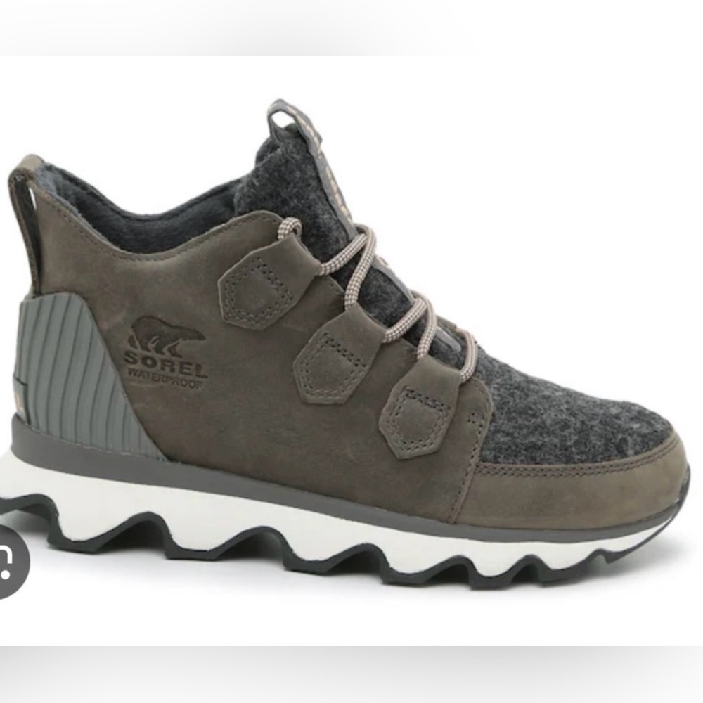 Sorel Kinetic Caribou Boots - Quarry